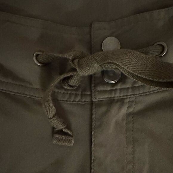 Columbia Omni Shield City Slickerz Roll-Up Stretch Pants in Olive Green Size 8 - Picture 4 of 12